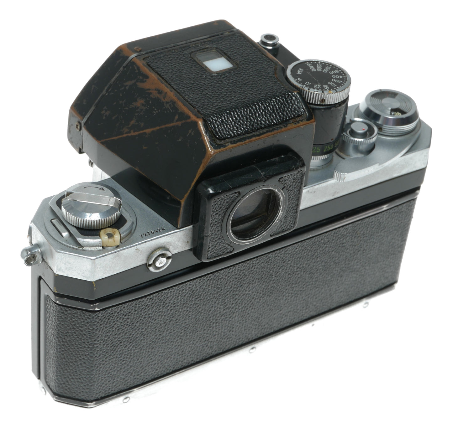 Nikon F Vintage Film SLR Camera with Shutter Speeds from 1s to 1/2000s, Made in Japan - View 8