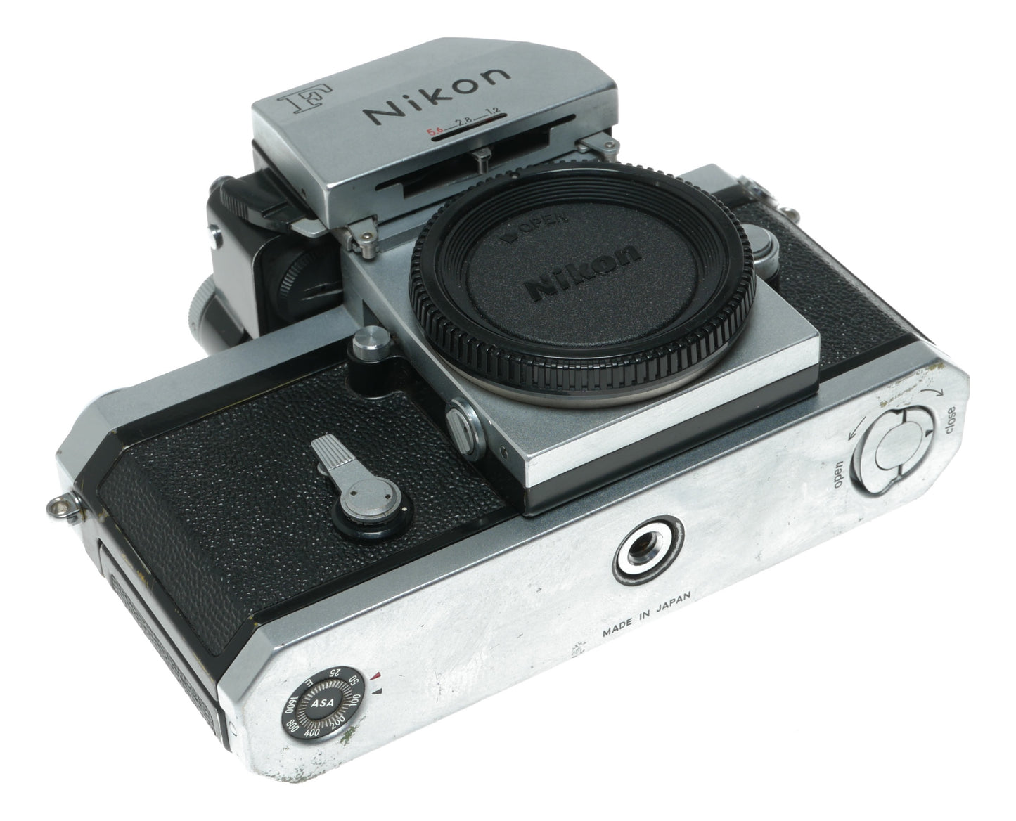 Nikon FM2 Vintage Film SLR Camera with Shutter Speeds from 1s to 1/4000s - View 8