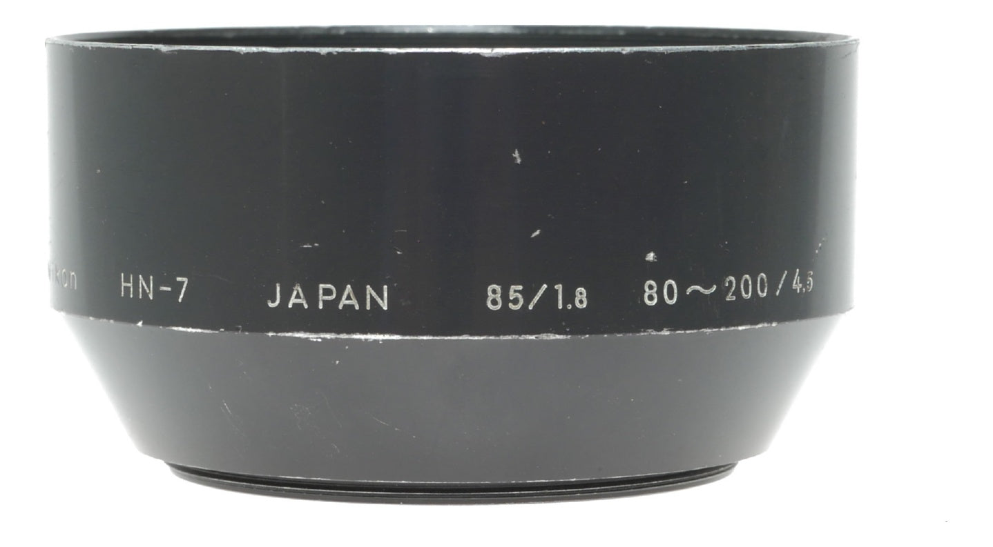 Nikon HN-7 Lens Hood for 85mm f/1.8 and 80-200mm f/4.5 Lenses - Made in Japan - View 2