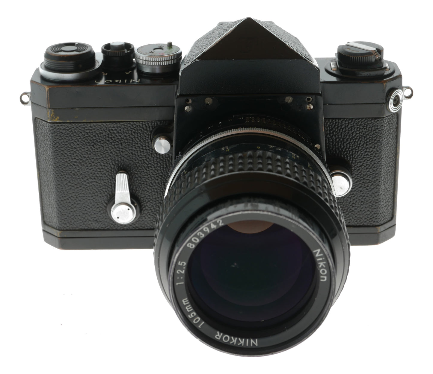 Nikon Nikkor 105mm f/2.5 Vintage Prime Lens Made in Japan - View 3