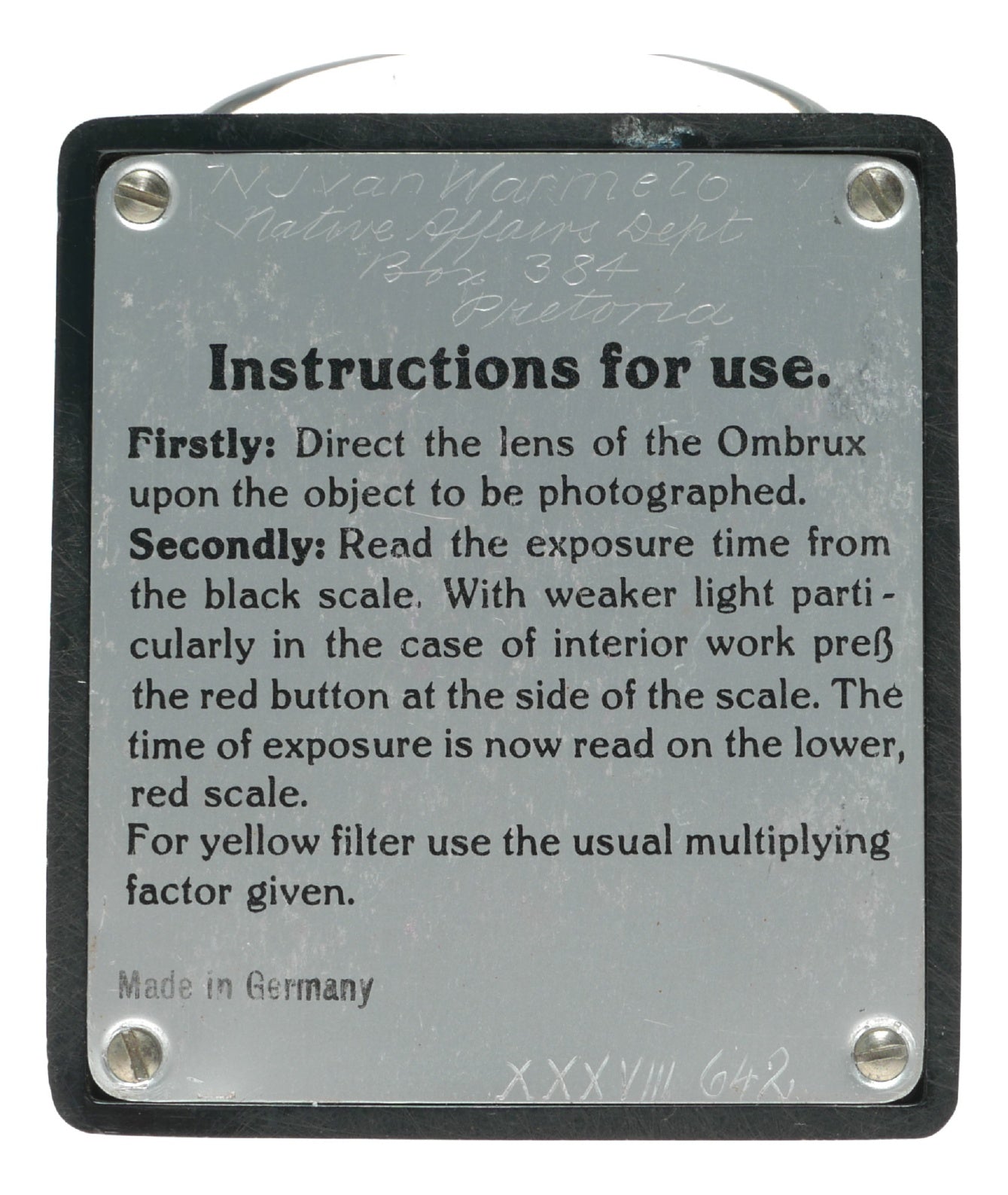 Gossen Ombrux Vintage Light Meter with Exposure Times and DIN Scale - Made in Germany - View 5