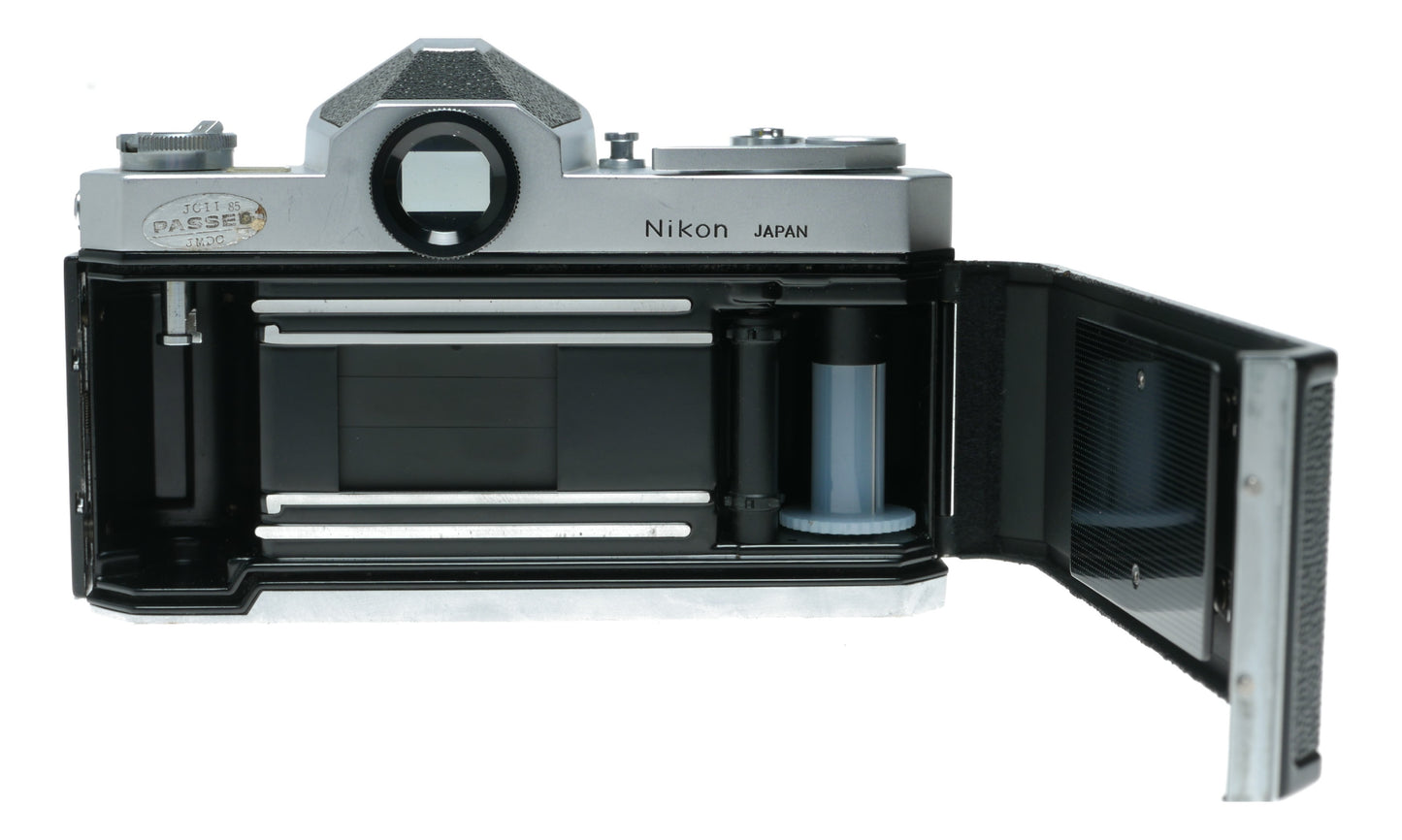 Nikkormat FT Vintage SLR Film Camera with 85mm f/1.8 Lens, Made in Japan - View 7