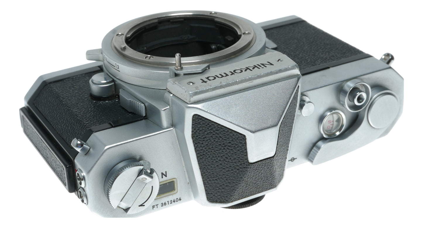 Nikkormat FT Vintage SLR Film Camera with 85mm f/1.8 Lens, Made in Japan - View 9