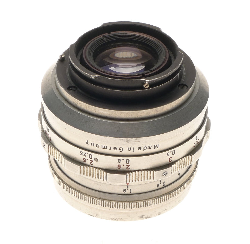 Meyer-optik Gorlitz Primoplan Prime Lens 1:1.9 58mm Red V Exakta Bayonet Mount - View 7