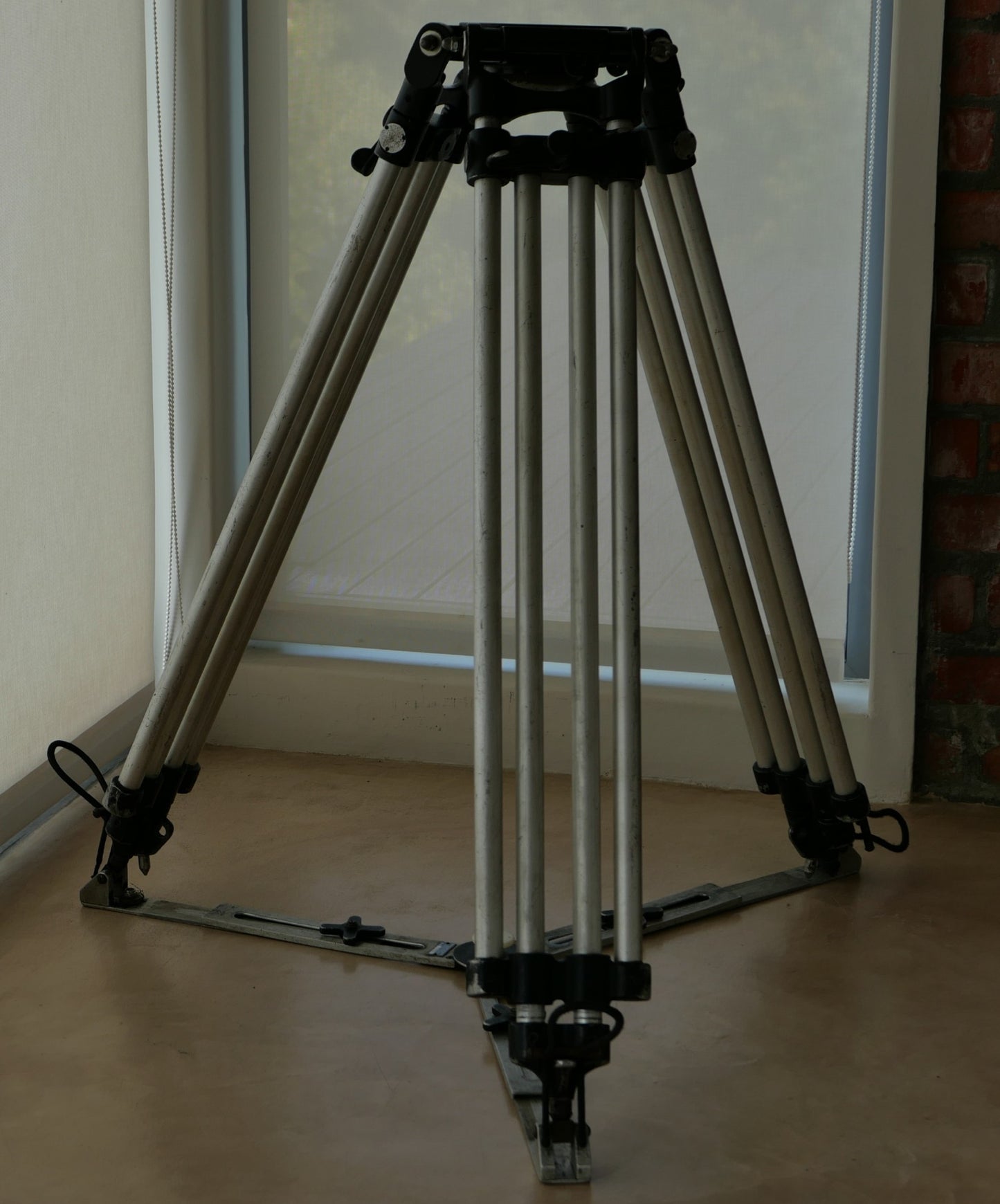 Miller Tripod with Spreader Vintage Film Accessory - View 9