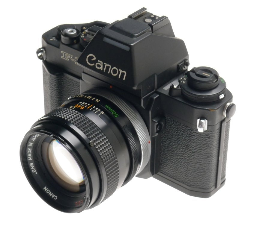 CANON F-1 SLR 35mm FILM CAMERA AE FINDER FN 1.4 S.S.C f=50mm CASE FILTER 1.4/50