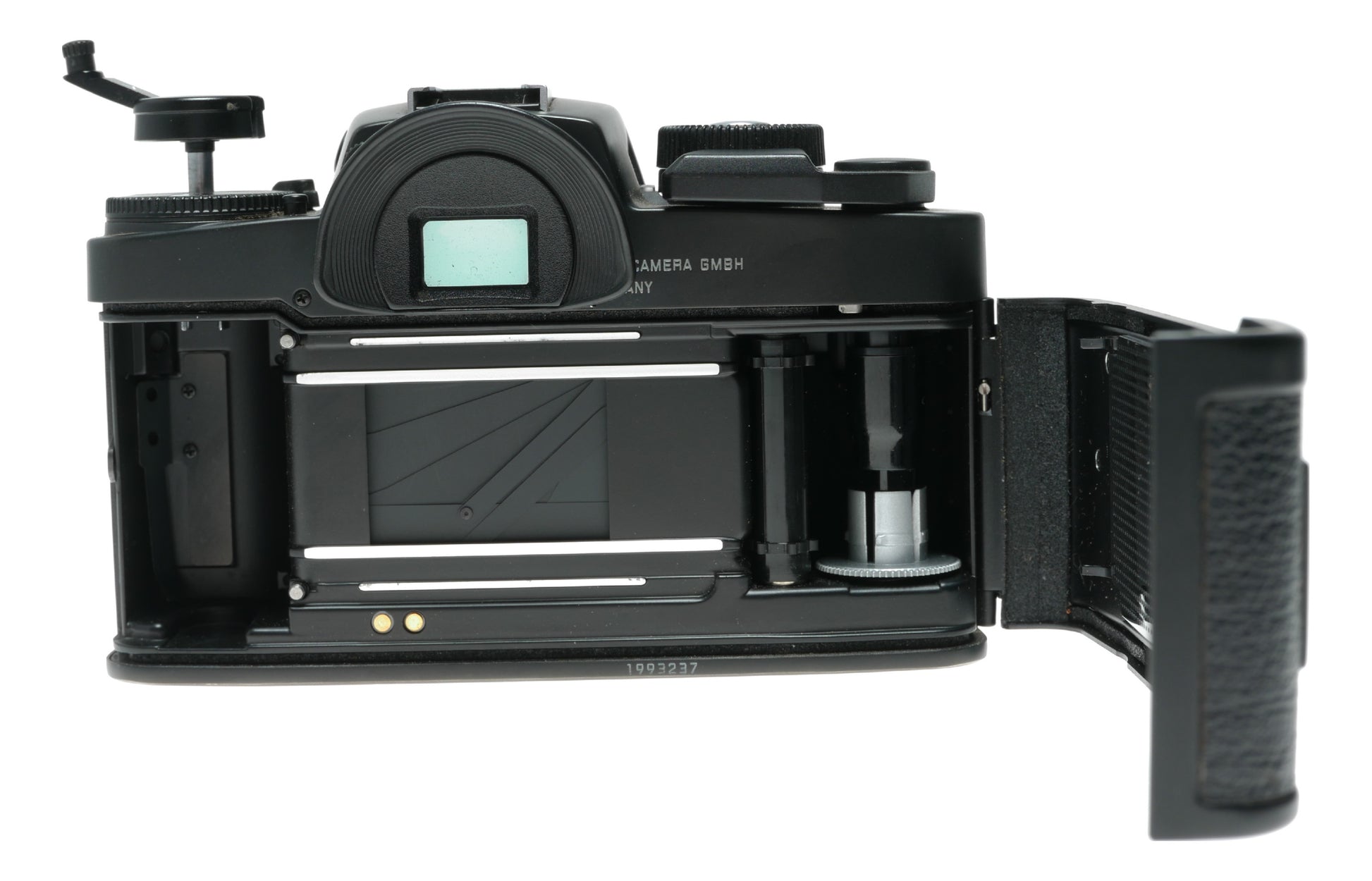 Leica R6.2 SLR 35, 90 and 60mm Macro-Elmarit-R film camera set