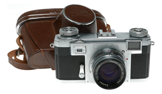 Zeiss Contax rangefinder camera with 2/50mm Sonnar 5cm f2