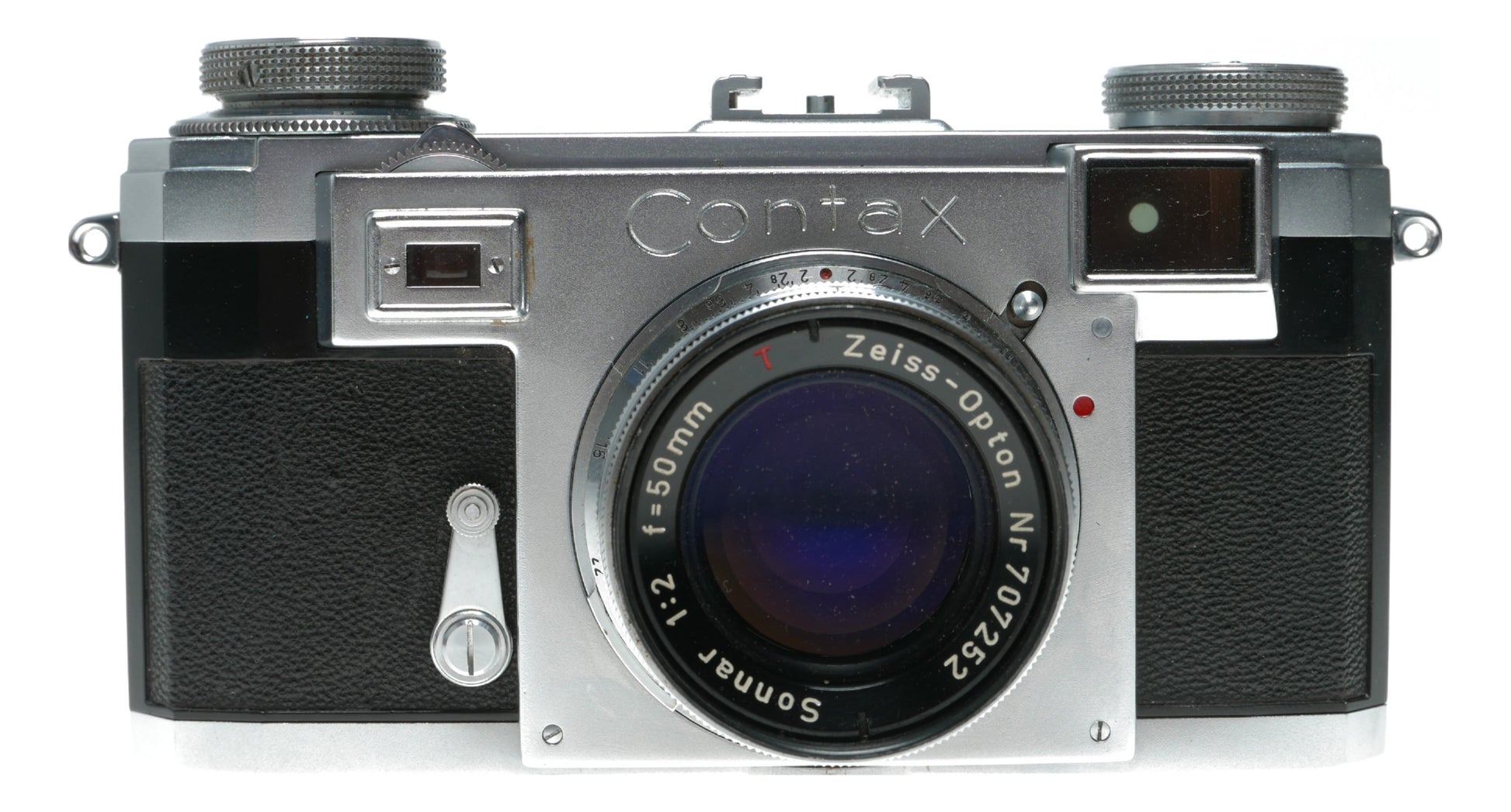 Zeiss Contax rangefinder camera with 2/50mm Sonnar 5cm f2