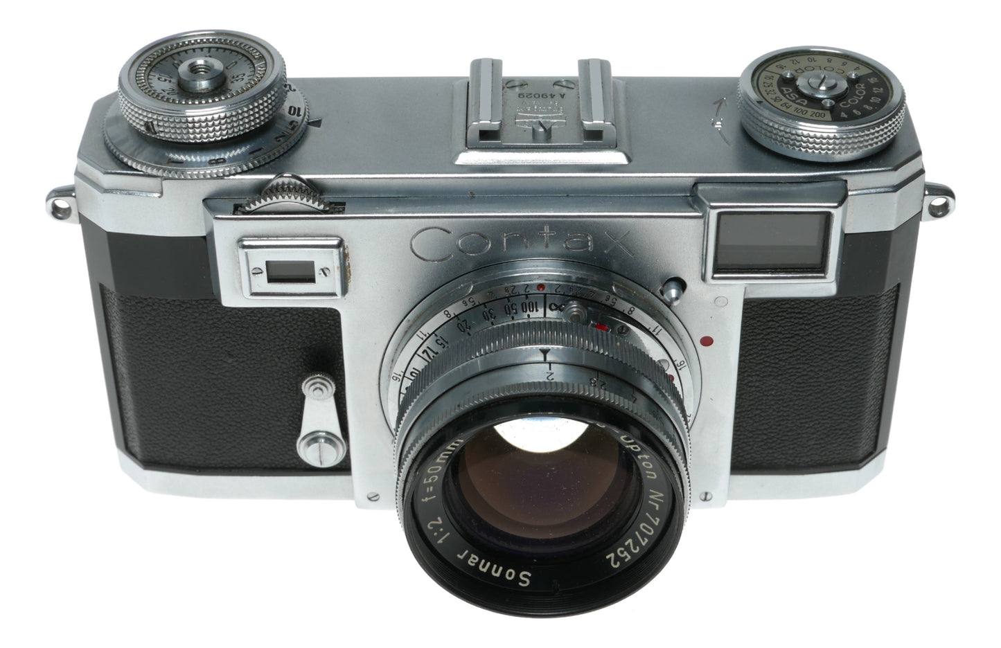 Zeiss Contax rangefinder camera with 2/50mm Sonnar 5cm f2