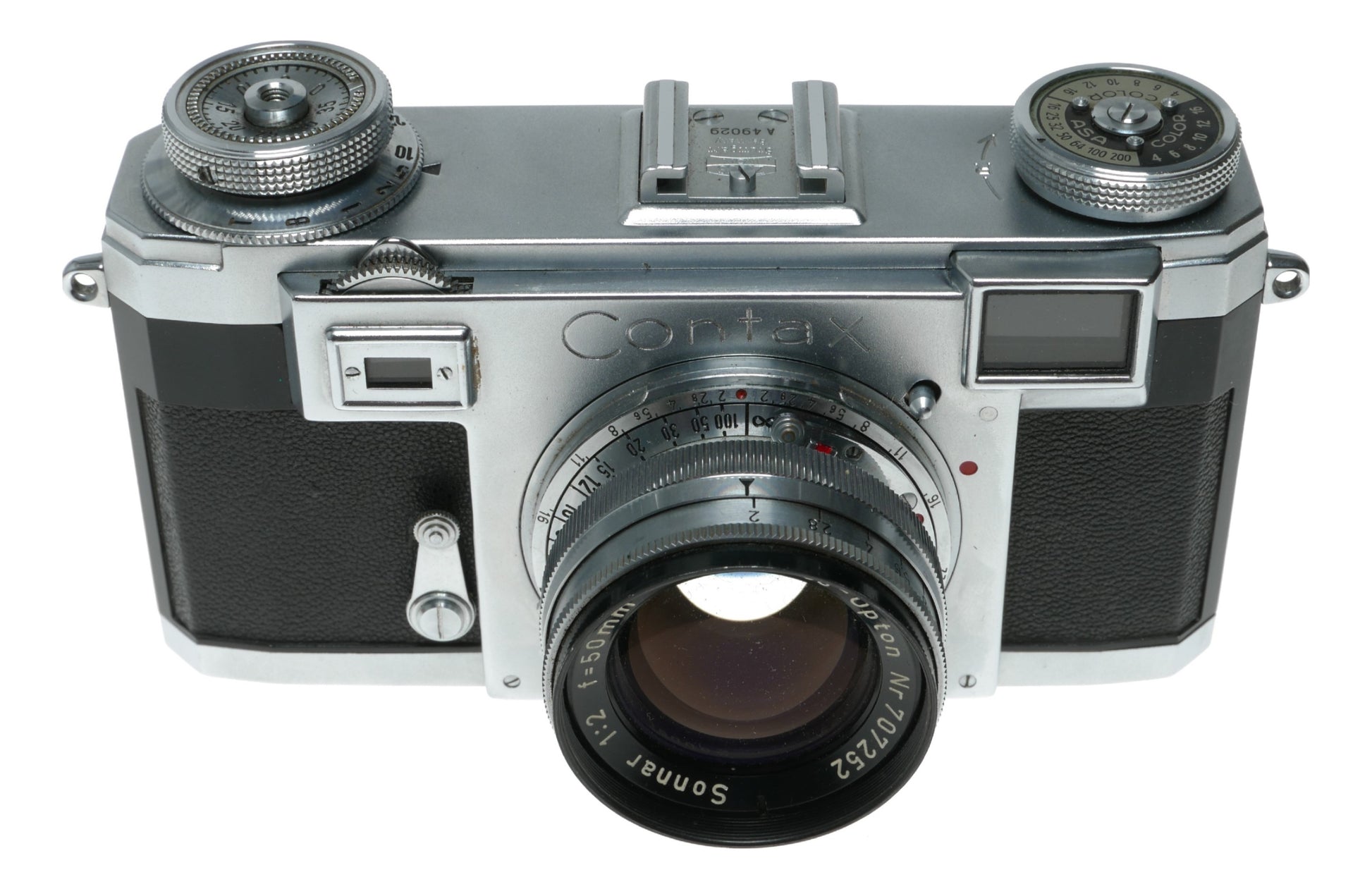 Zeiss Contax rangefinder camera with 2/50mm Sonnar 5cm f2