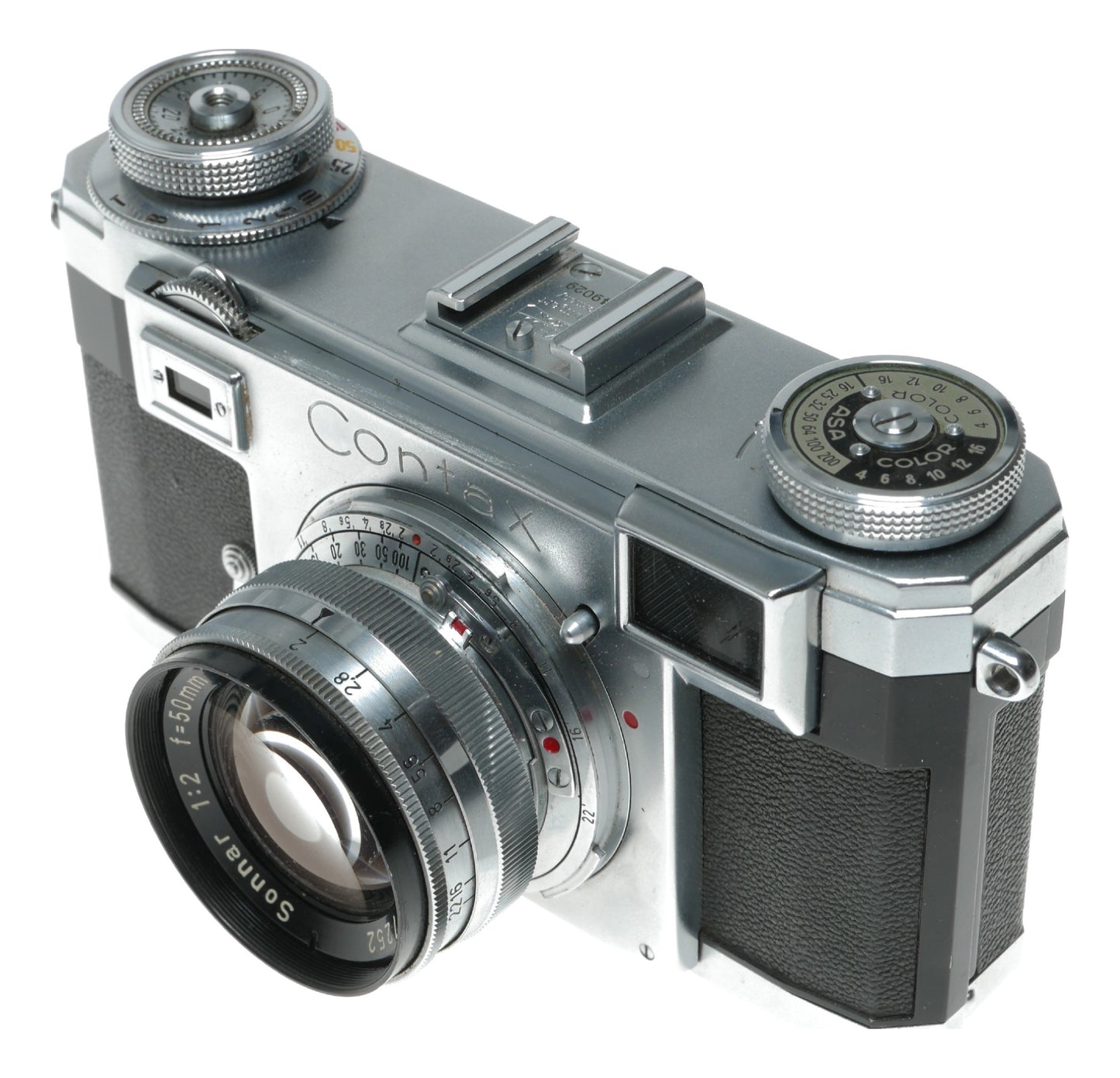 Zeiss Contax rangefinder camera with 2/50mm Sonnar 5cm f2