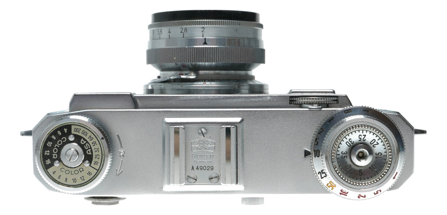 Zeiss Contax rangefinder camera with 2/50mm Sonnar 5cm f2