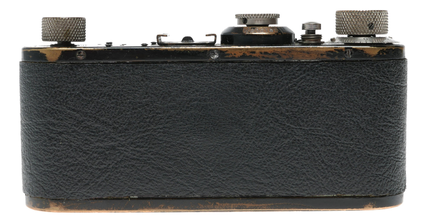 Leica I Standard Black paint #66548 35mm film camera vintage body only