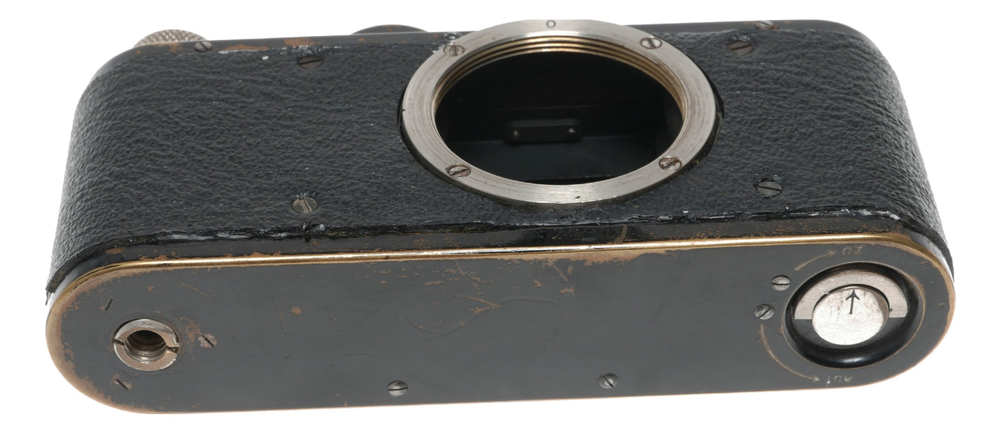 Leica I Standard Black paint #66548 35mm film camera vintage body only