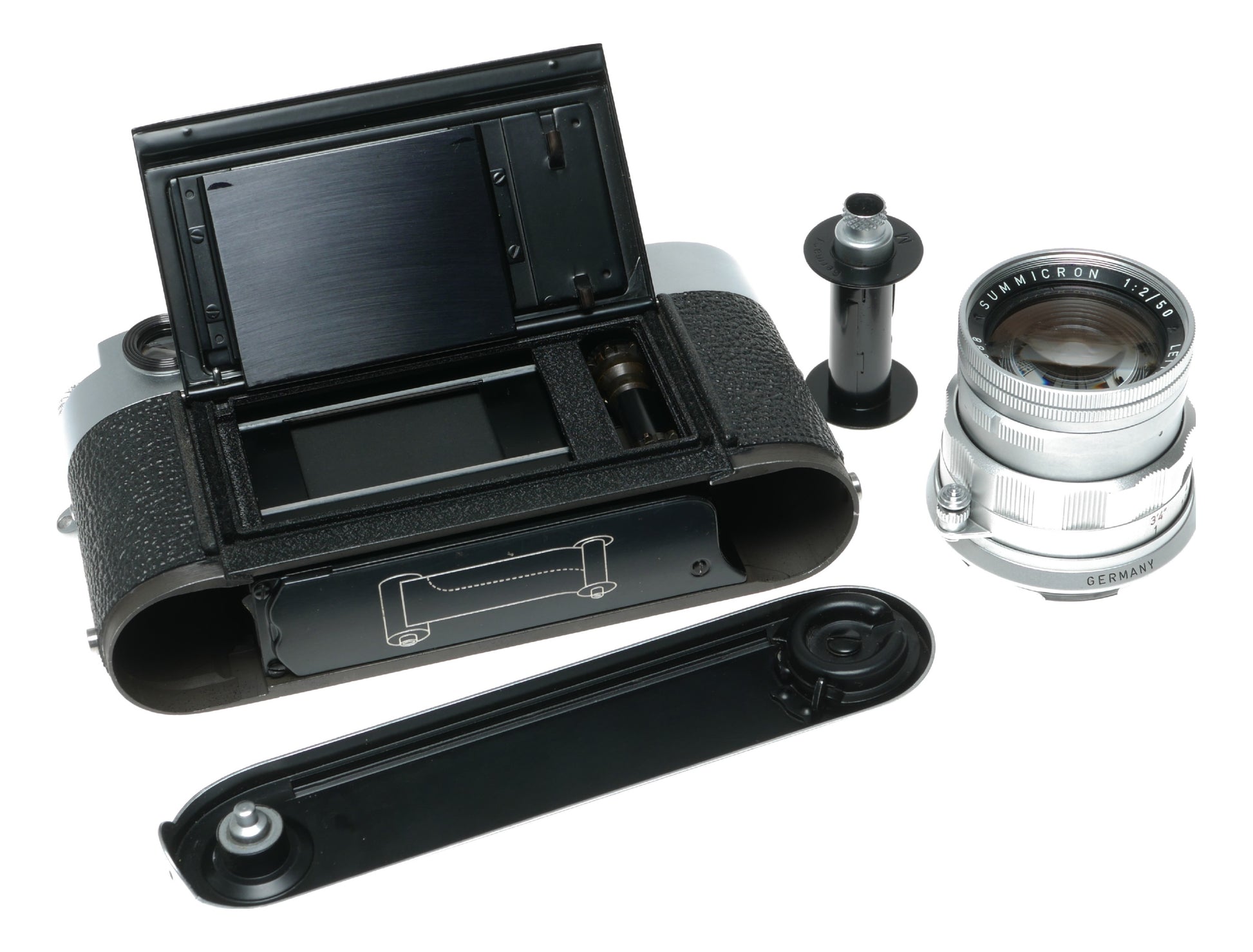 Leica M3 film camera Summicron 2/50 vented hood meter case pristine