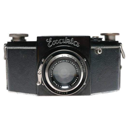 Ihagee Exakta B Type 2.2 SLR Camera Zeiss Jena Tessar 1:2.8 f=7.5cm Lens