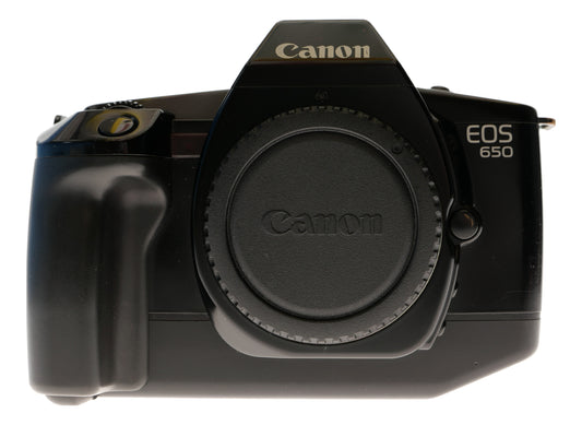 Canon EOS 650 35mm SLR Film Camera Body