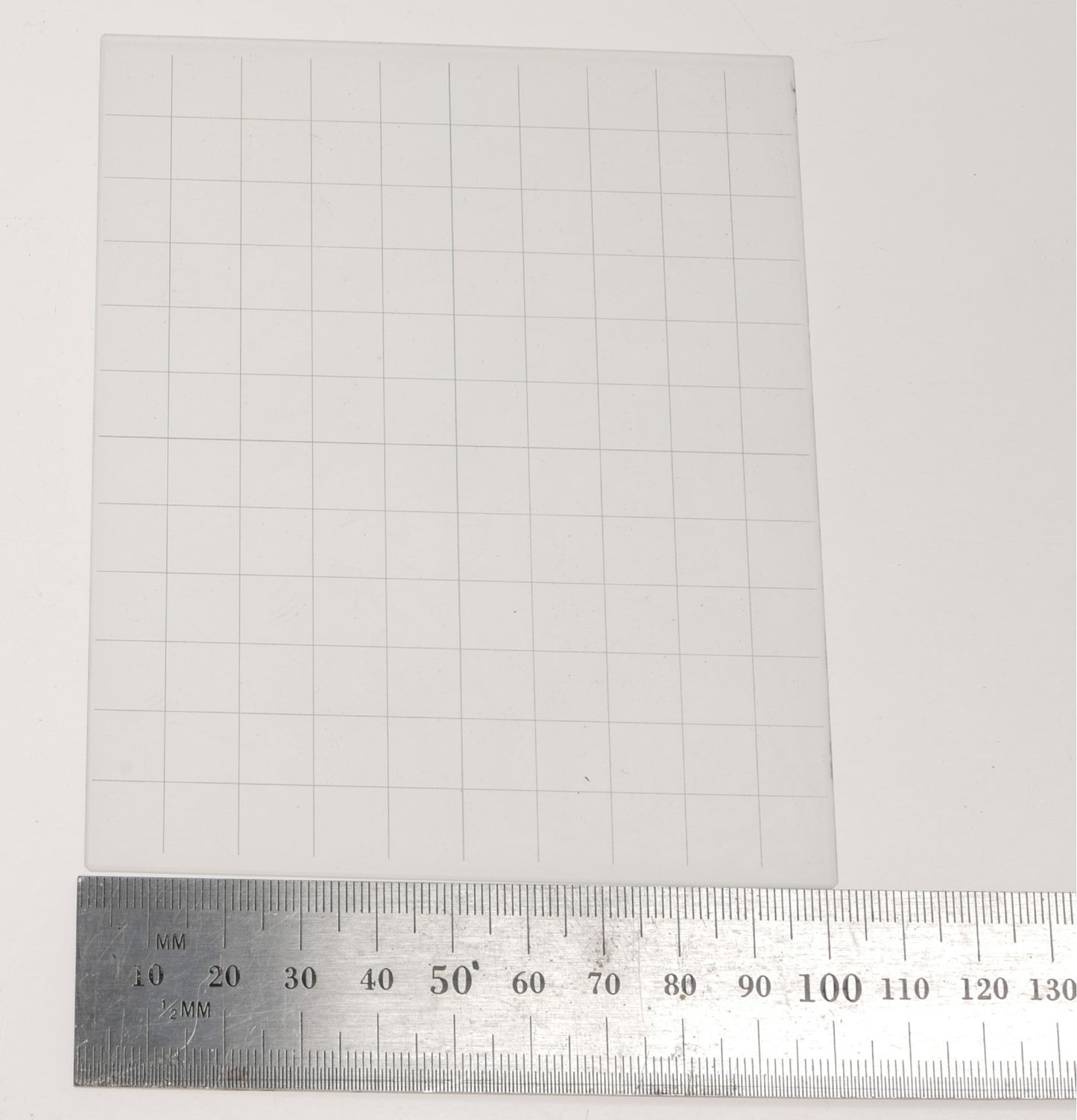 Glass Grid Focusing Screen Large Format Accessory - View 4