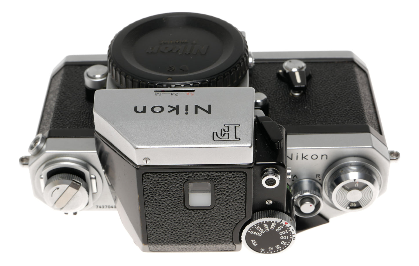 Nikon F 35mm SLR Film Camera with Photomic Finder - View 3