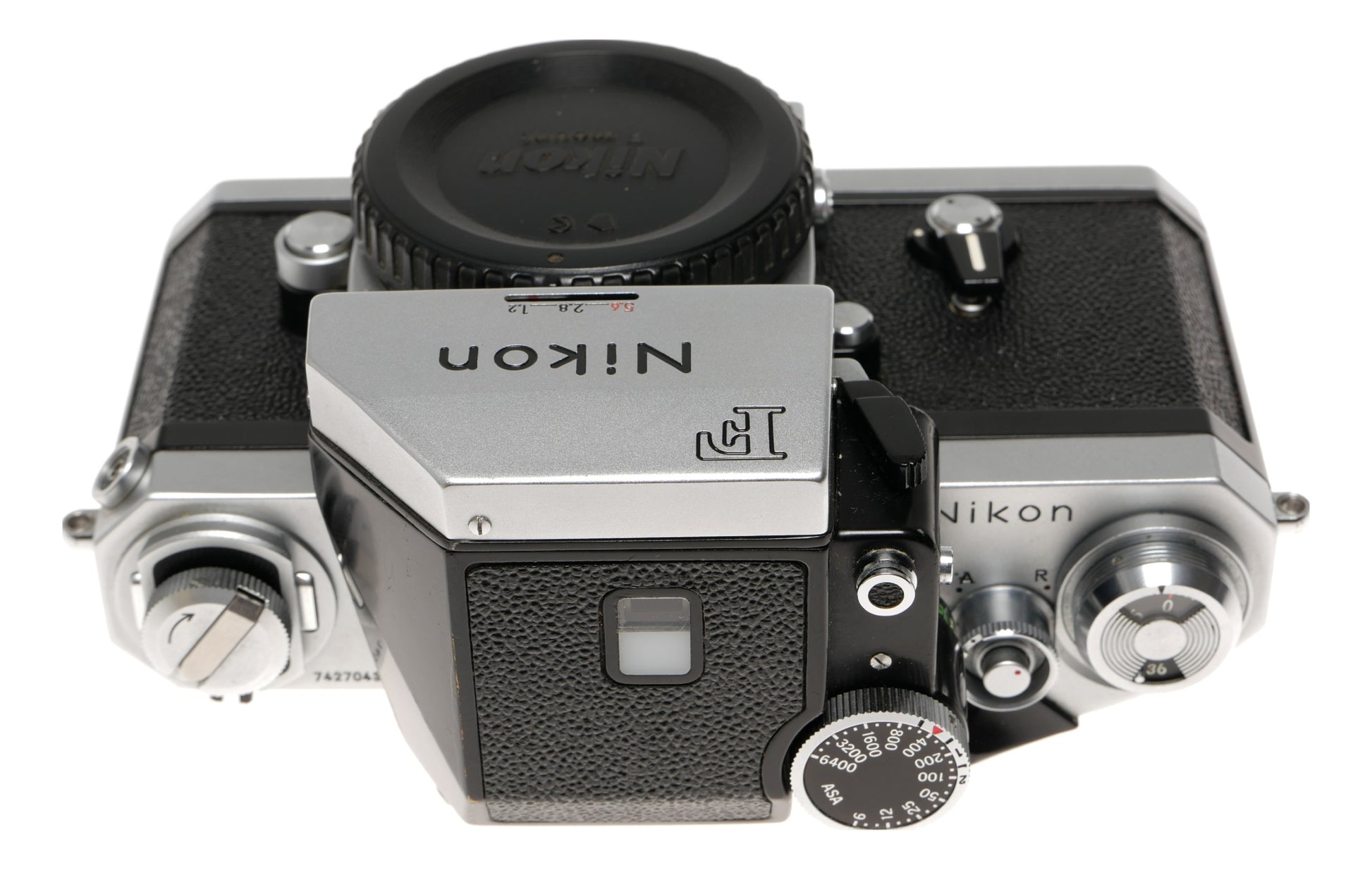 Nikon F 35mm SLR Film Camera with Photomic Finder - View 3