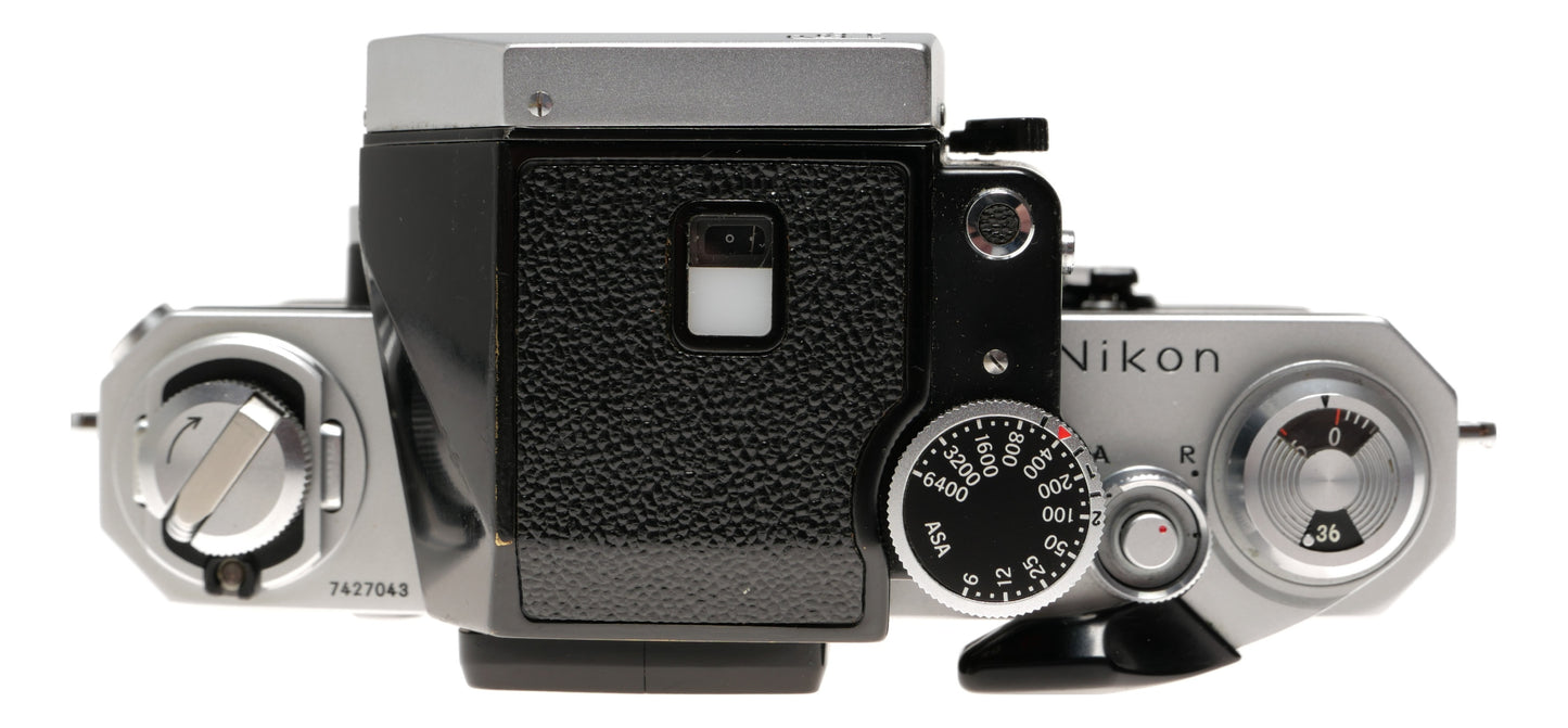 Nikon F 35mm SLR Film Camera with Photomic Finder - View 6