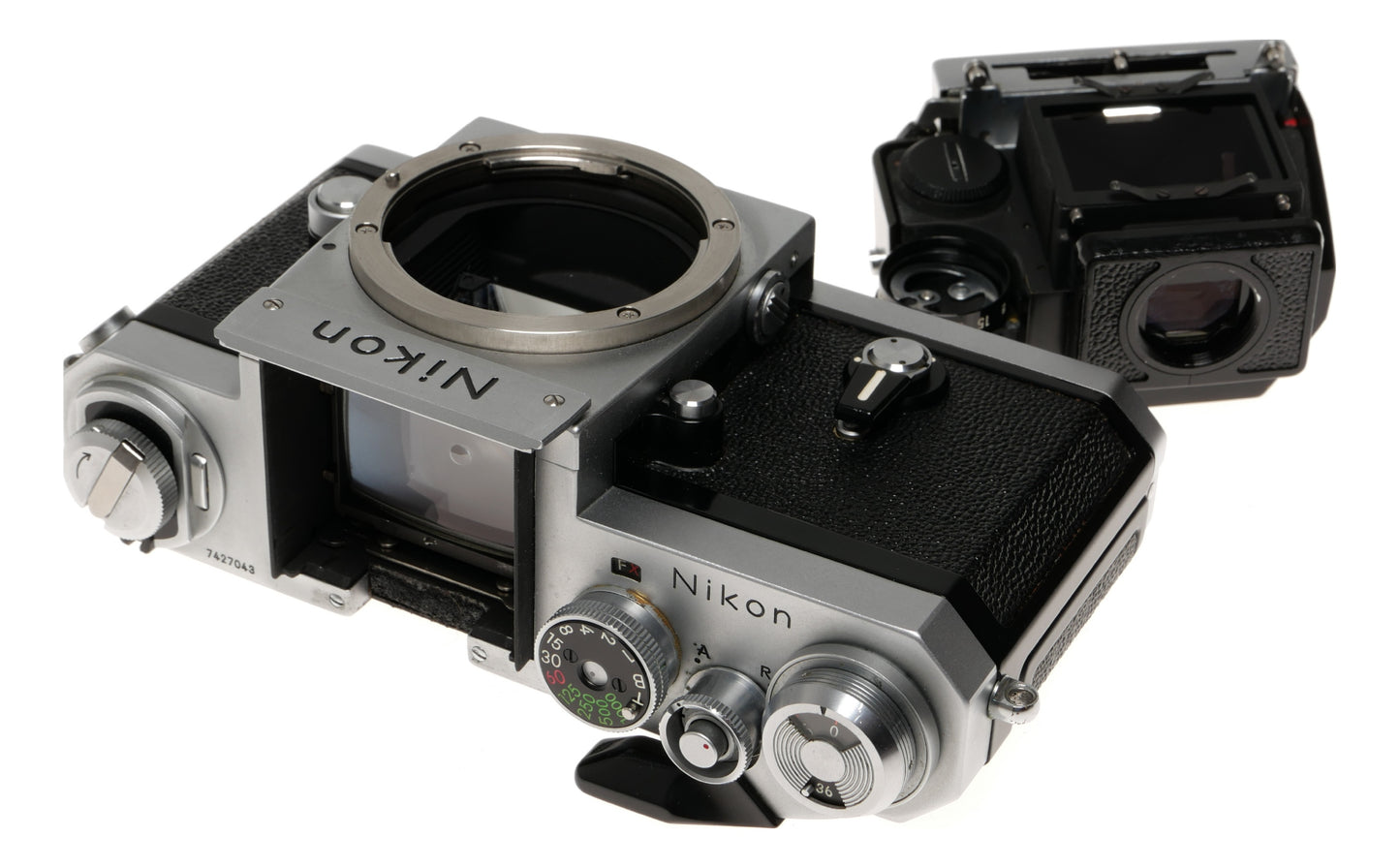 Nikon F 35mm SLR Film Camera with Photomic Finder - View 10
