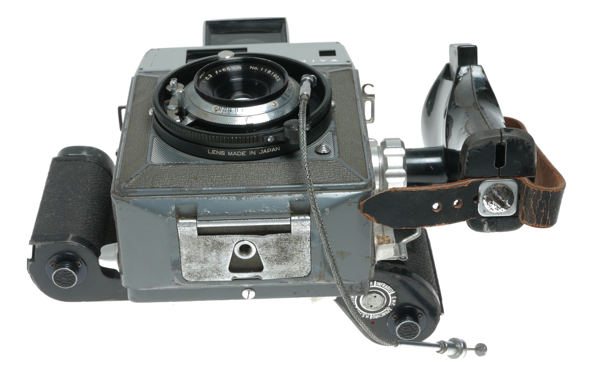 Mamiya Press Vintage 85mm f/3.5 Film Camera with Seikosha Shutter and Finder - View 7