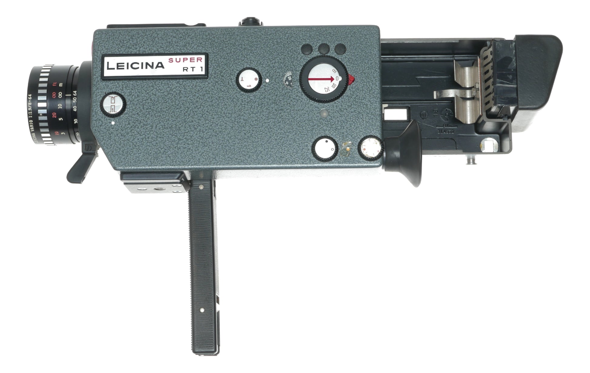 Leicina Super RT1 Vintage 16mm Film Camera with 1:1.9/8-64 Lens by Leitz Wetzlar - View 7