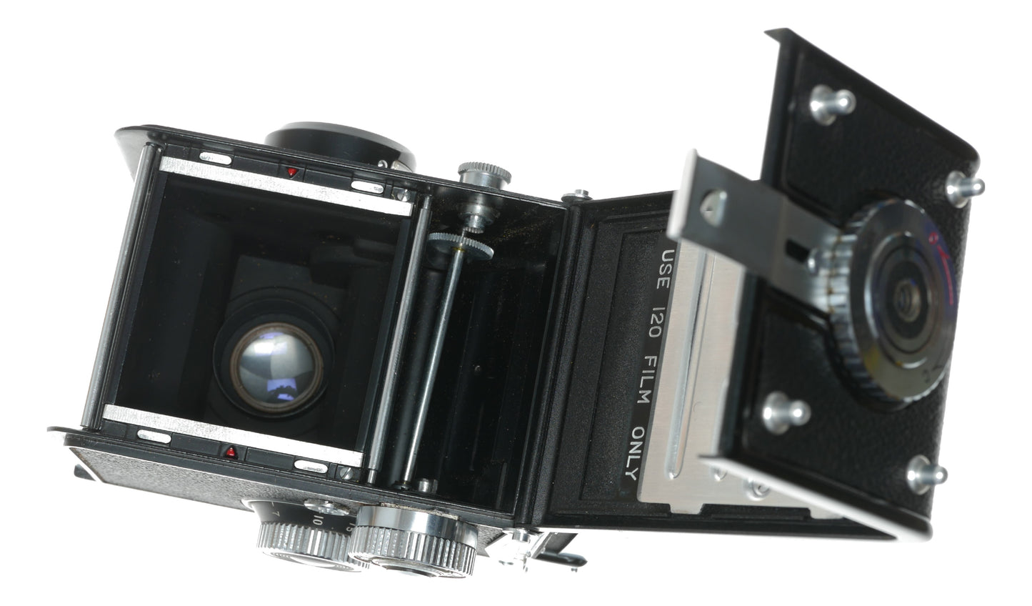Yashica LM Vintage Film Camera with Yashinon 80mm f/3.5 Lens, Made in Japan - View 10