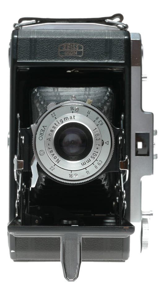 Zeiss Ikon Nettar Vintage Film Camera with Novar-Anastigmat 105mm f/4.5 Lens, Made in Germany - View 2