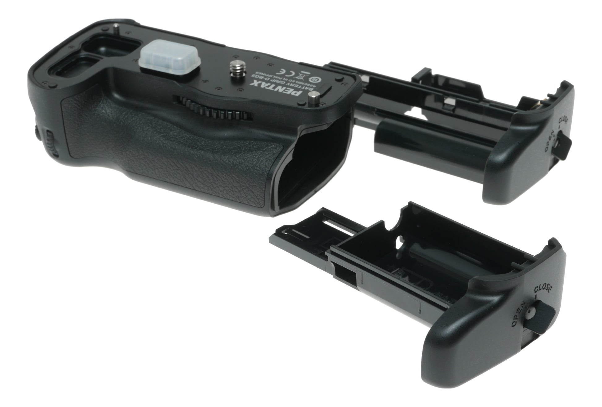 Ricoh Pentax D-BG5 Battery Grip for Pentax Cameras - View 2