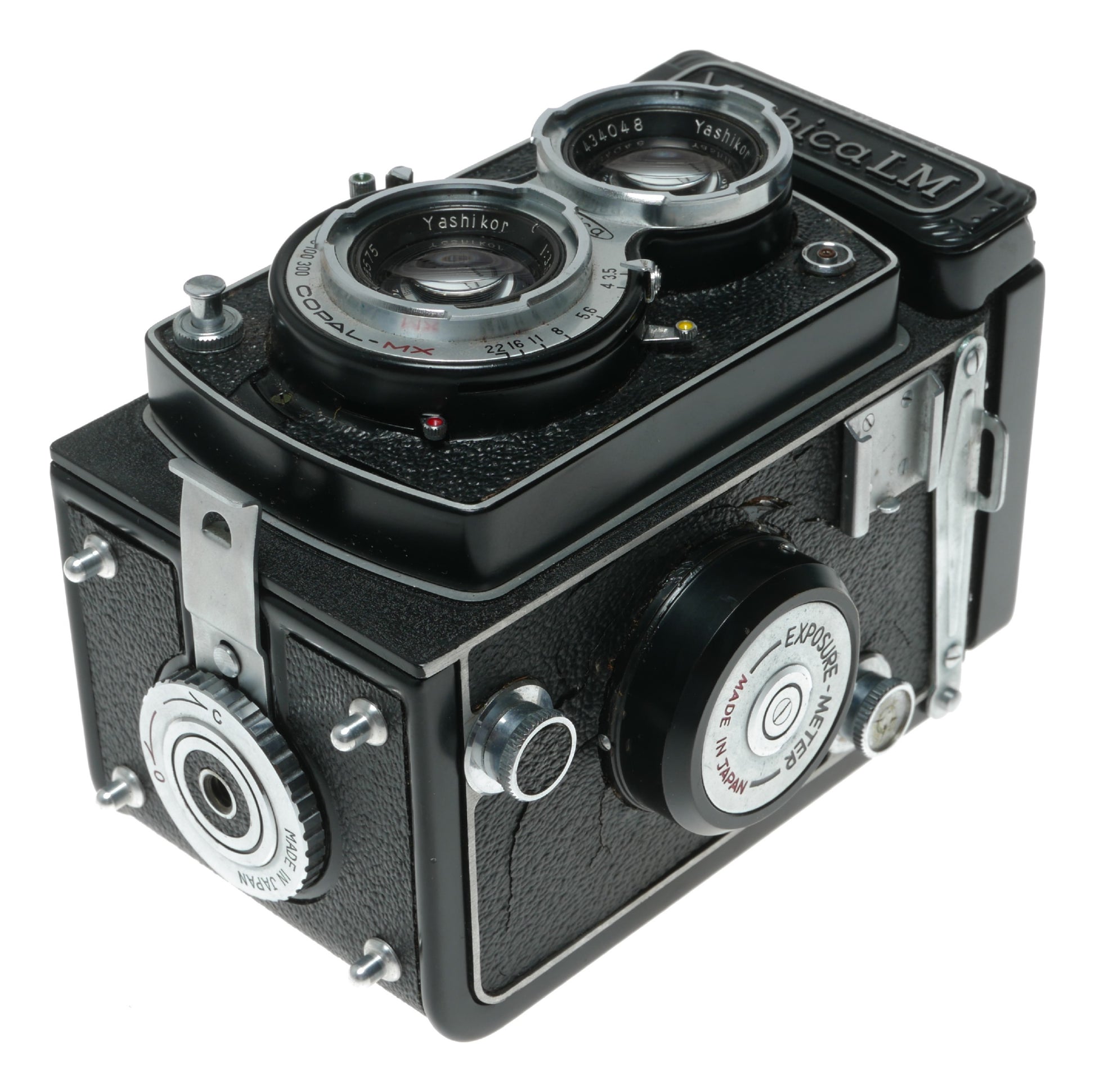 Yashica LM Vintage Film Camera with Yashinon 80mm f/3.5 Lens, Made in Japan - View 6