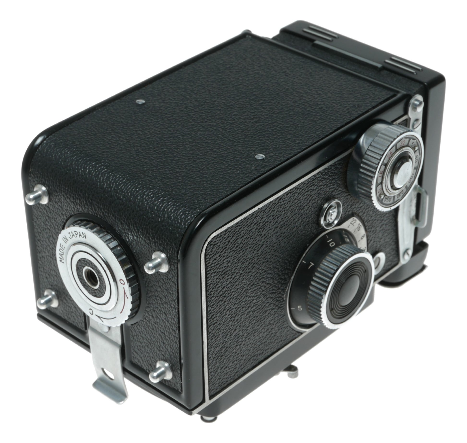 Yashica LM Vintage Film Camera with Yashinon 80mm f/3.5 Lens, Made in Japan - View 7