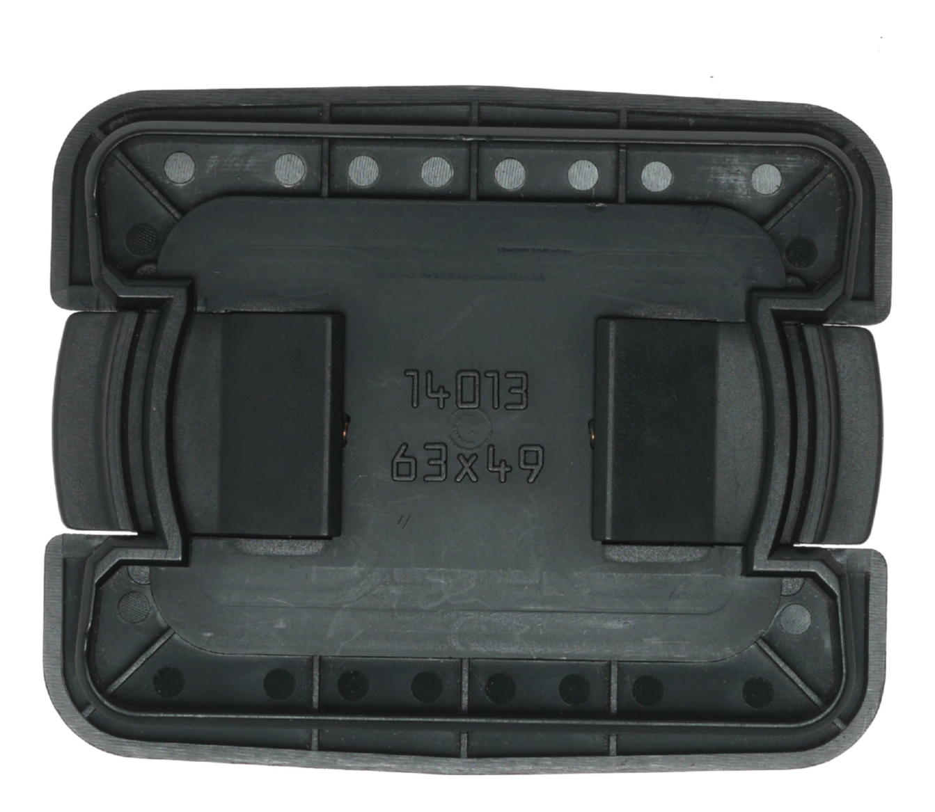 Leica Camera Body Cap 14013 - View 2