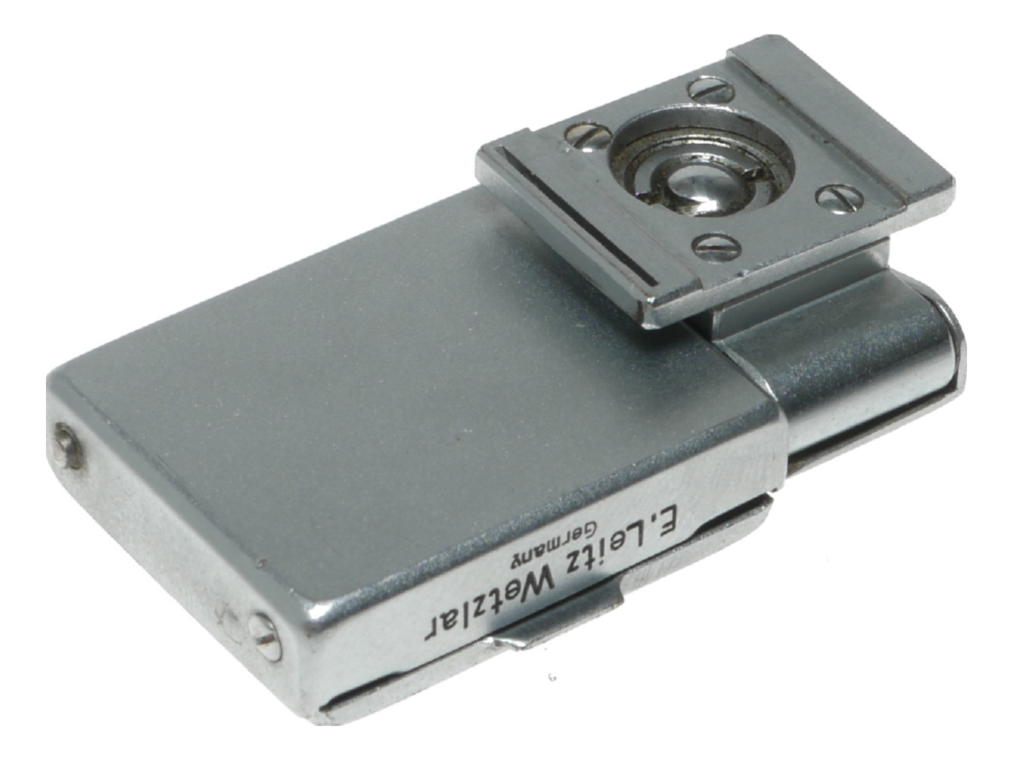 E. Leitz Wetzlar 9cm Camera Accessory - View 10