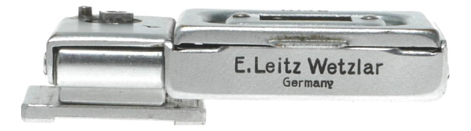 E. Leitz Wetzlar 9cm Camera Accessory - View 15