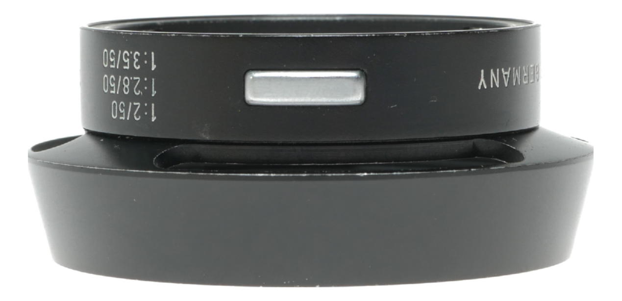 Leitz Wetzlar 12585 H Lens Hood - View 3