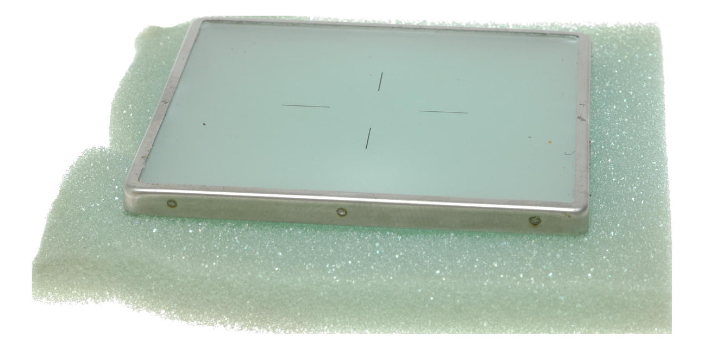 Hasselblad Focusing Screen with Case - View 4