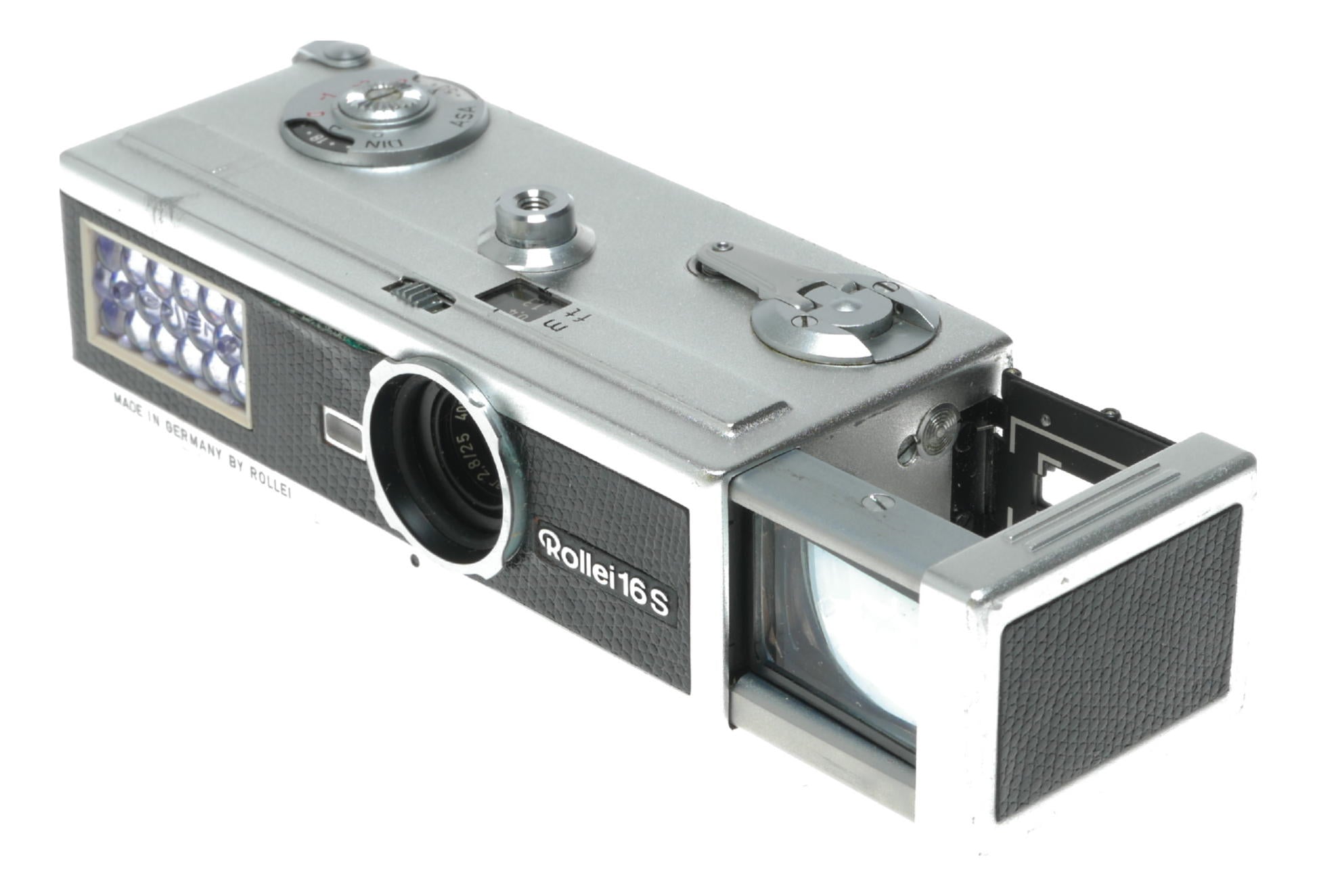 Rollei 16S Subminiature Camera - View 3