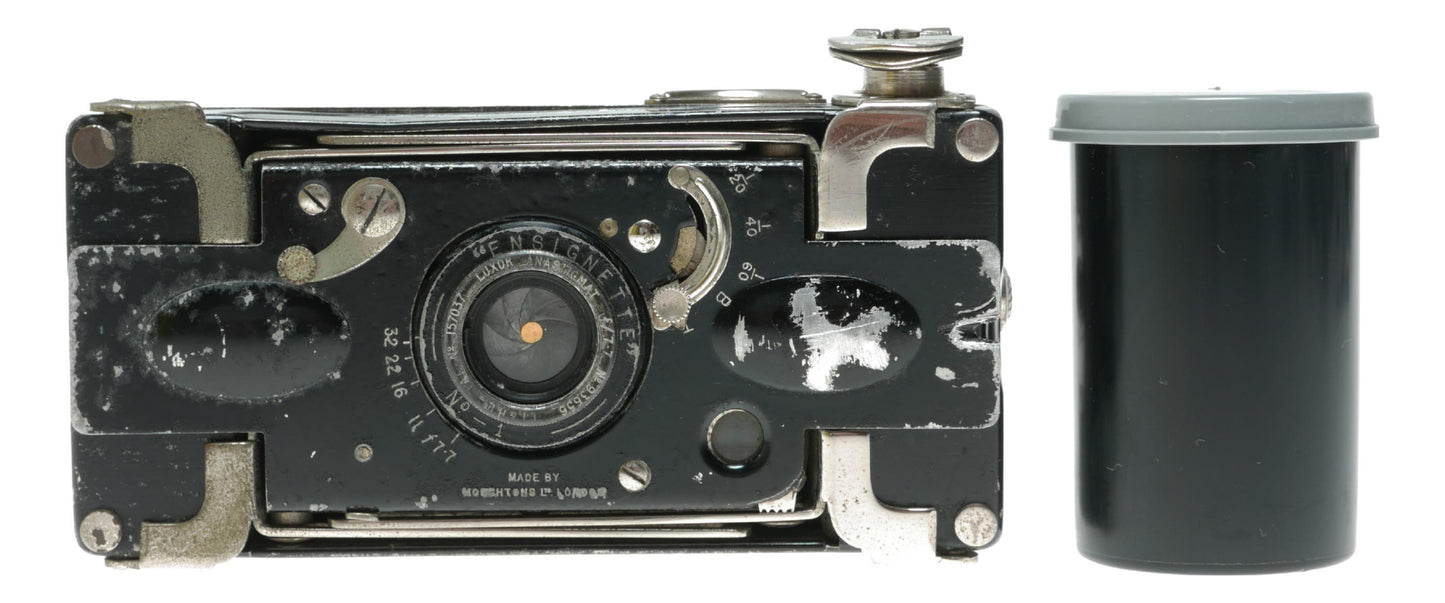Ensignette Luxor Anastigmat 1930s Folding Camera - View 2