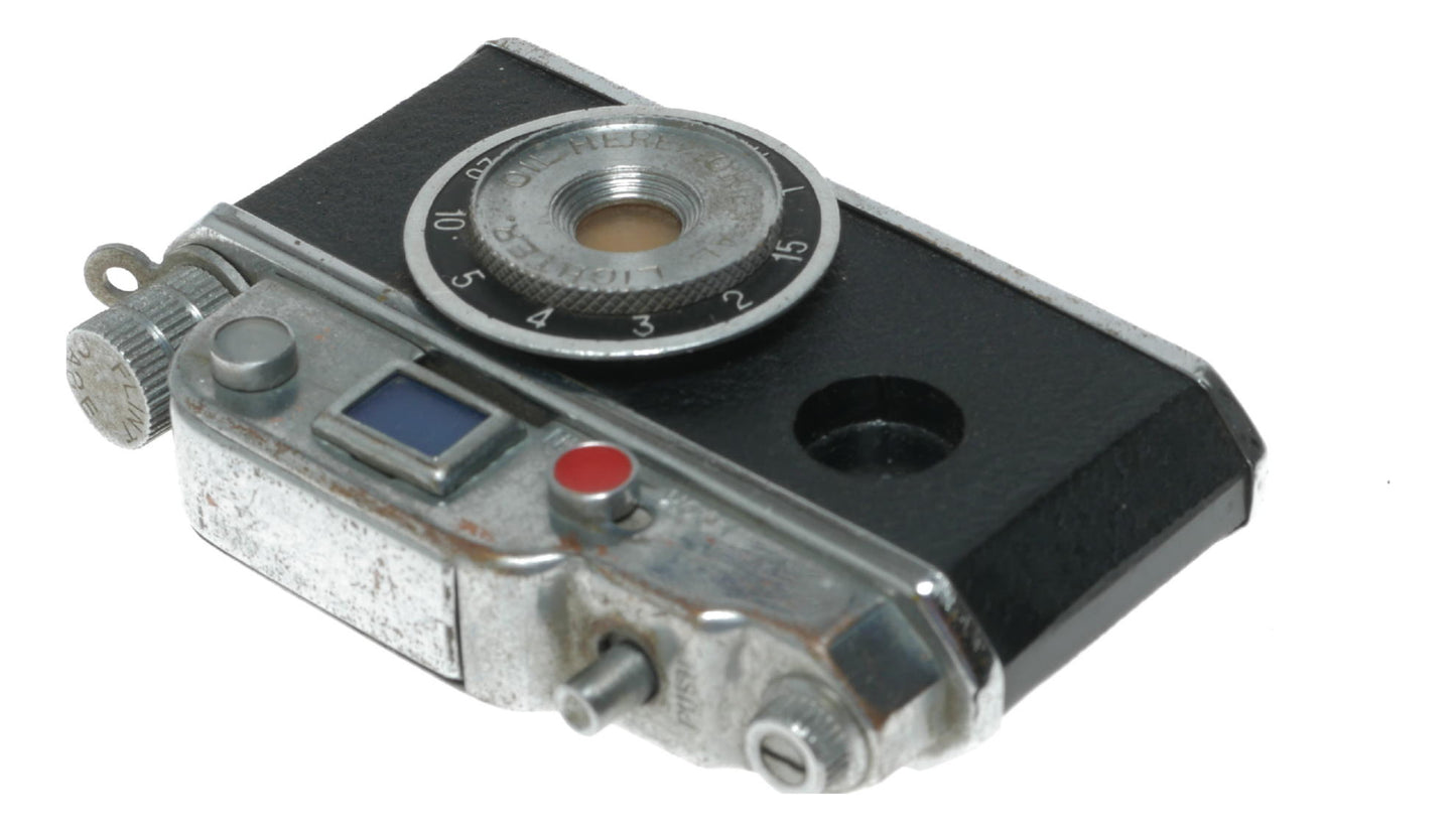 Toyo Lighter Camera with Tripod - View 10