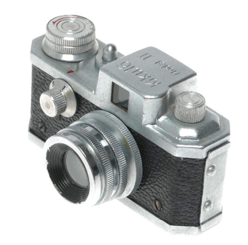 Kiku 16 Model II Subminiature Camera - View 2