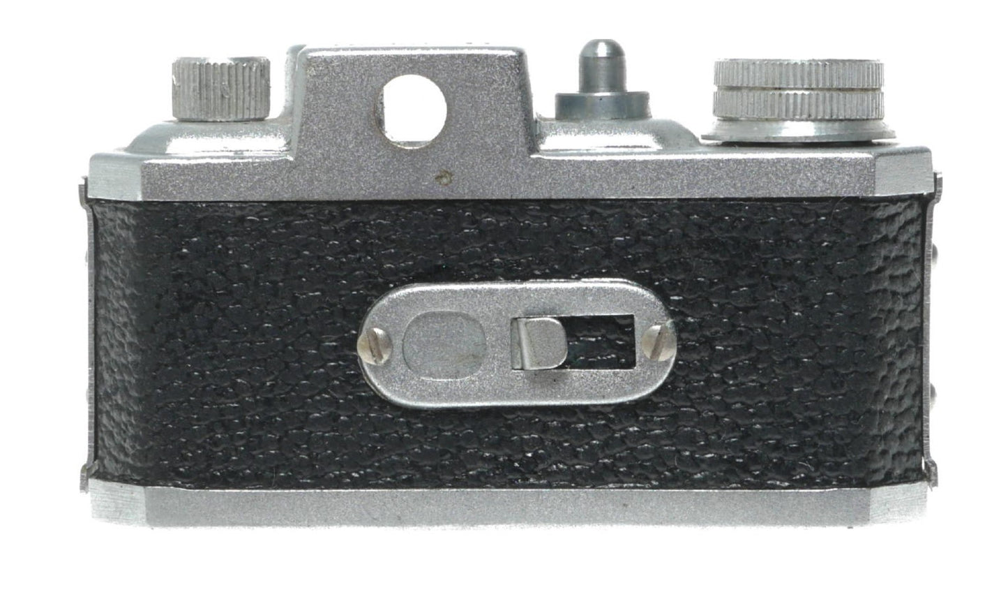 Kiku 16 Model II Subminiature Camera - View 4