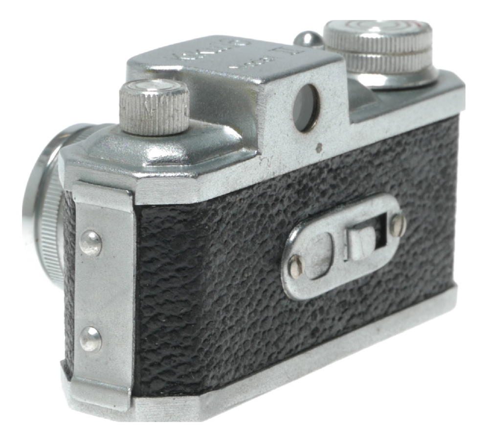 Kiku 16 Model II Subminiature Camera - View 7