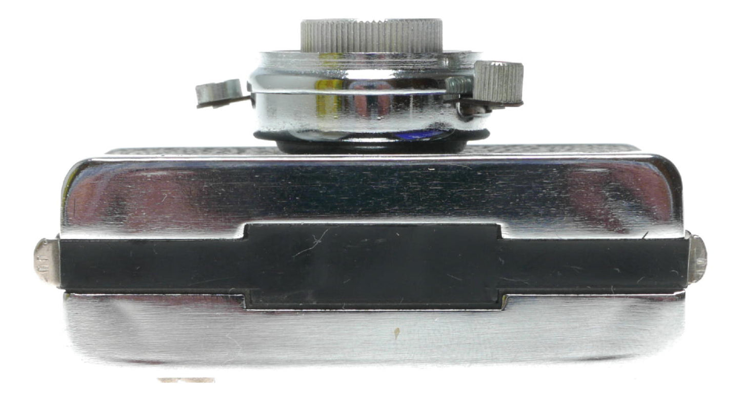 Hobby 16 Subminiature Camera Made in Japan - View 5