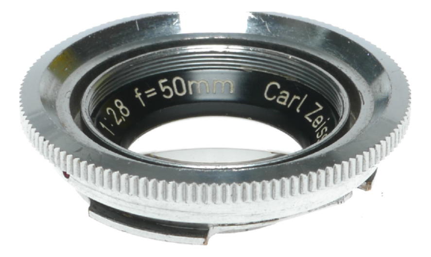 Carl Zeiss Tessar 1:2.8 f=50mm Camera Lens - View 9