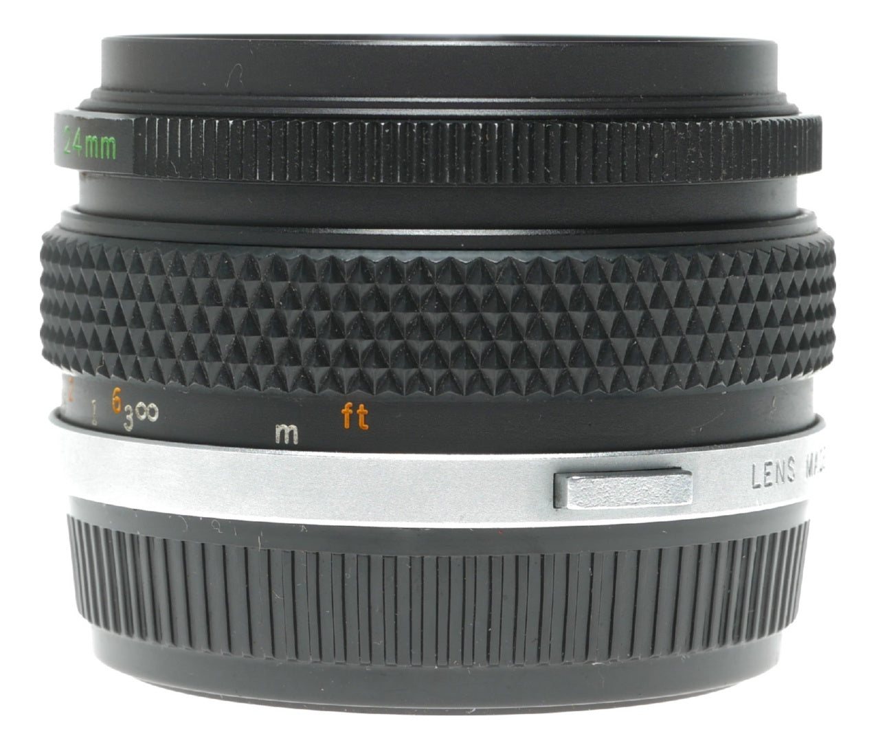 Olympus Zuiko Auto-W 24mm f/2.8 Vintage Prime Lens for OM-System Cameras - View 7