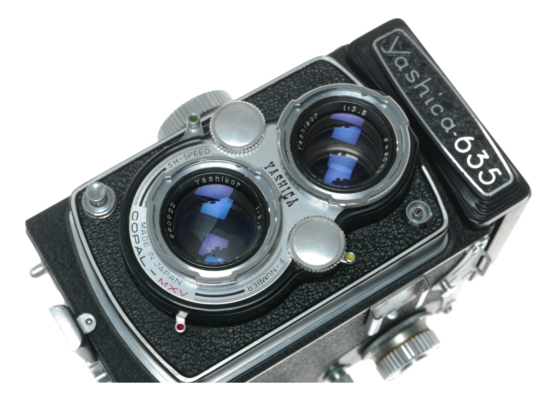 Yashica-635 Vintage TLR Film Camera with Yashinon 80mm f/3.5 Lens - View 8