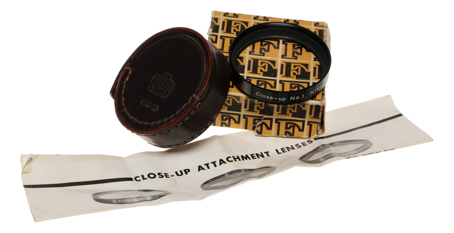 Nikon Close-up No.1 Attachment Lens for Nikon F